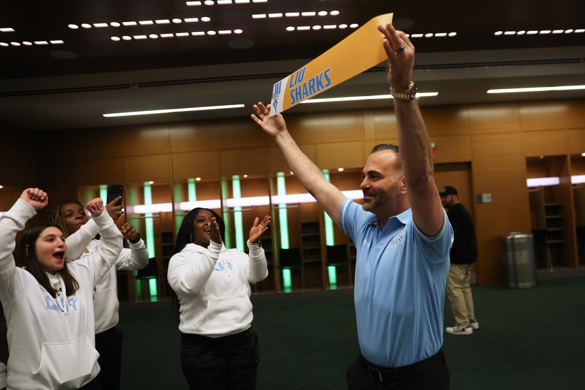 LIU riding wave of women's flag football with help of Jets, Jimmy Barbarise