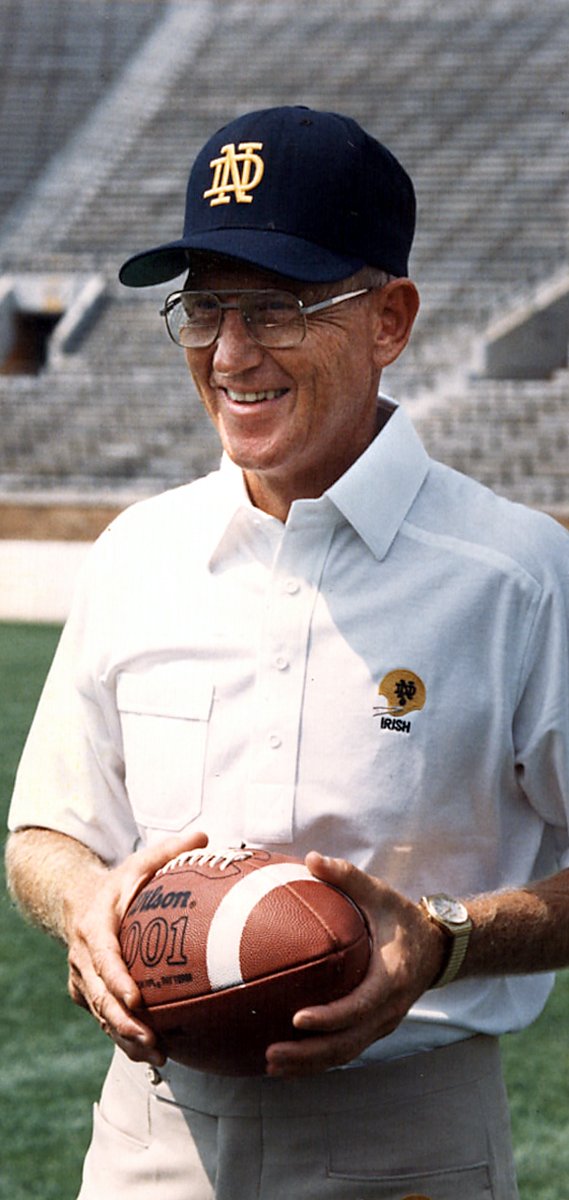 Lou Holtz in September 1988. (Ovie Carter/Chicago Tribune)