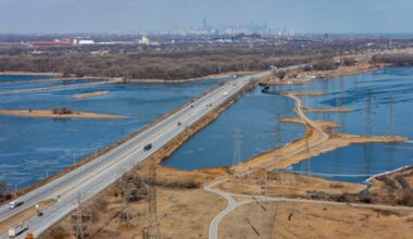 Chicago is going to lose the Bears. It didn't need to happen.