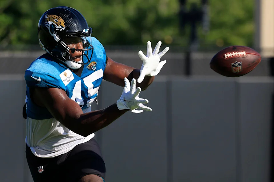 Jacksonville Jaguars tight end Quintin Morris (45) catches a pass during an NFL training camp session at the Miller Electric Center, Tuesday, July 29, 2025, in Jacksonville, Fla. [Corey Perrine/Florida Times-Union]