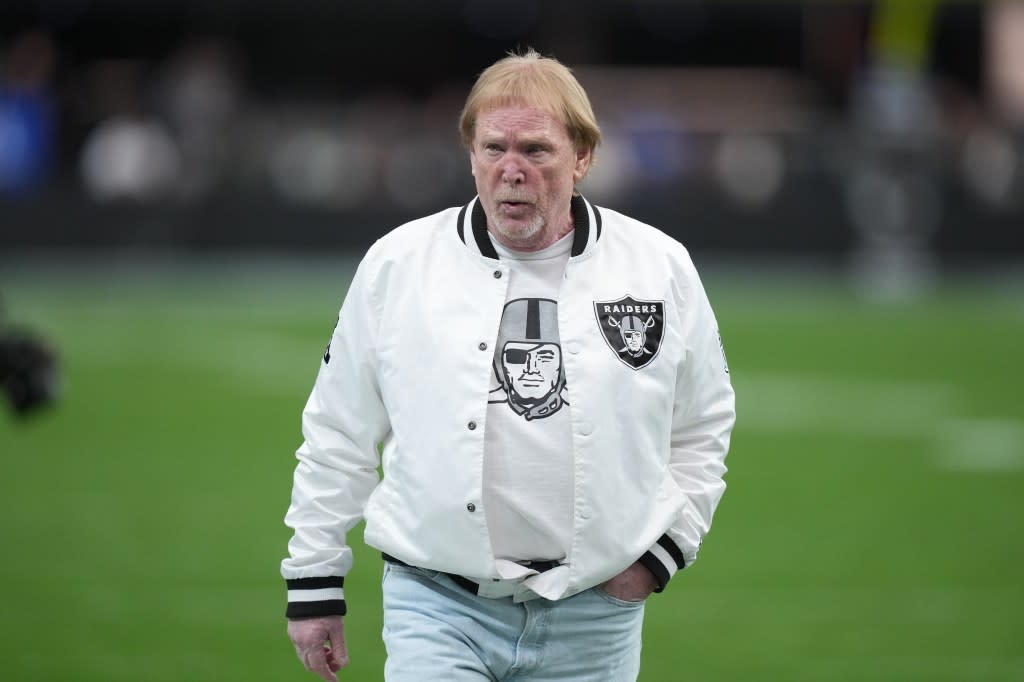 Raiders principal owner Mark Davis. Kirby Lee-Imagn Images
