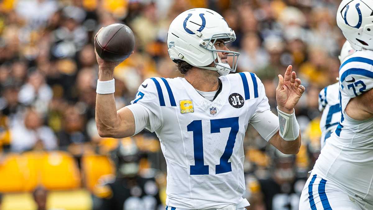 Daniel Jones gets transition tag from Indianapolis Colts
