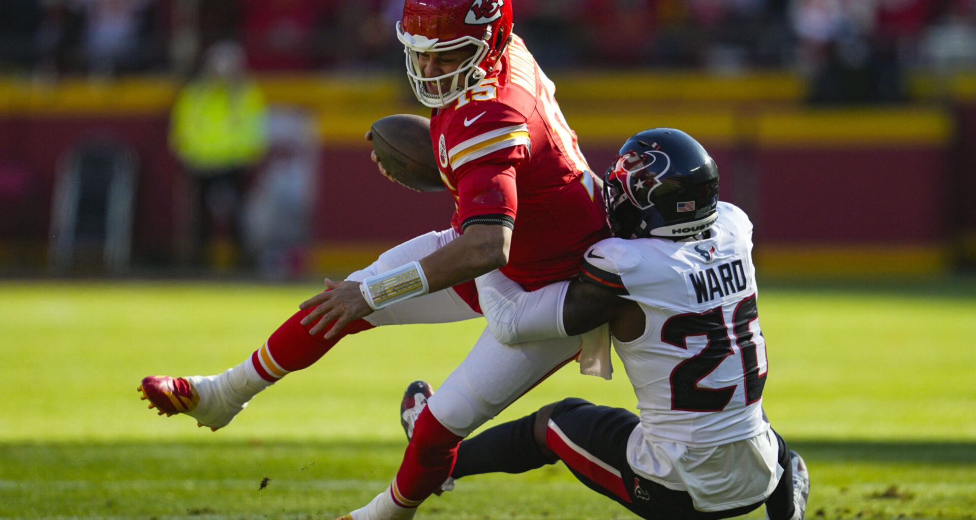 Houston Texans make decision on controversial defender