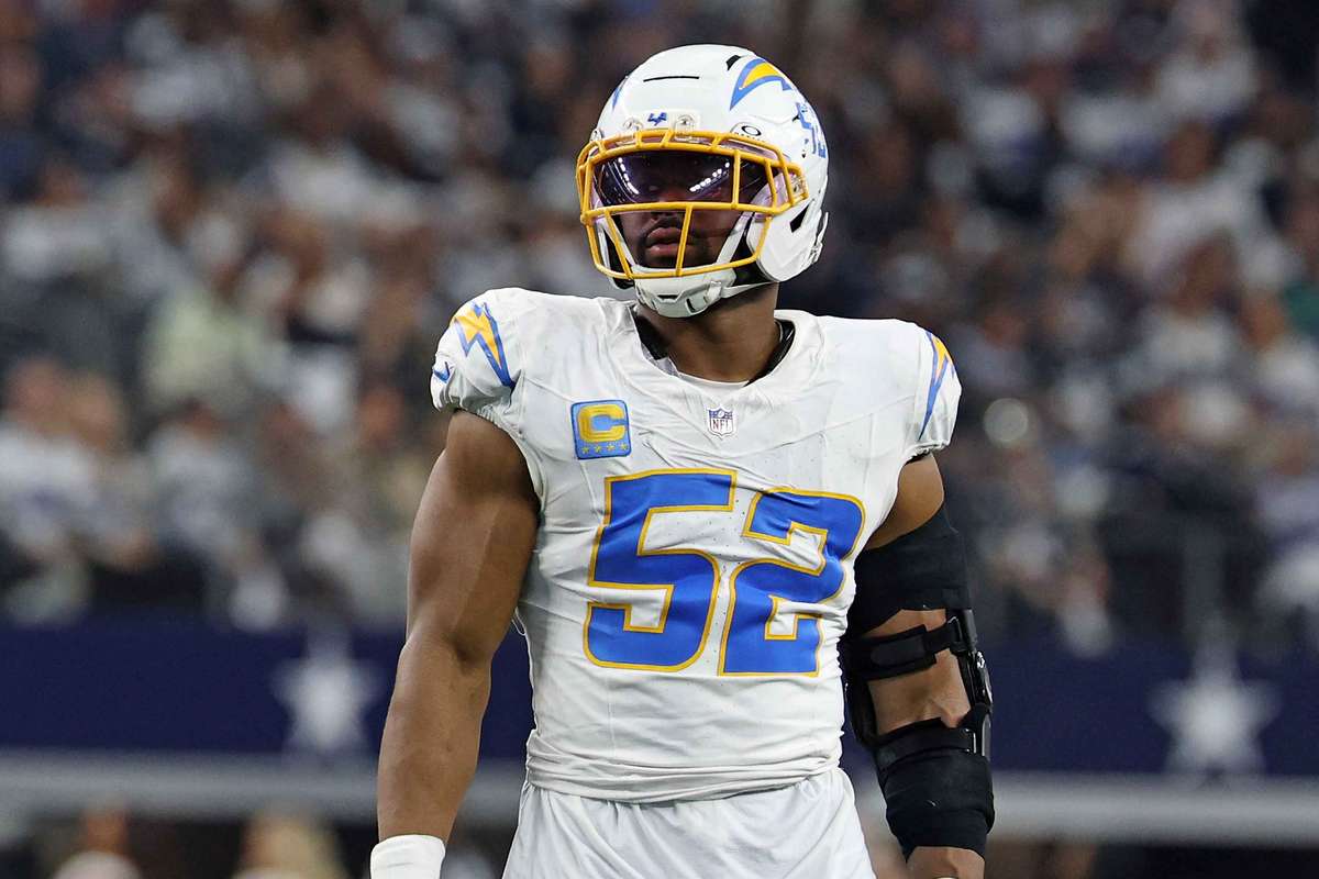 All-Pro free agent Khalil Mack to play in 2026 season