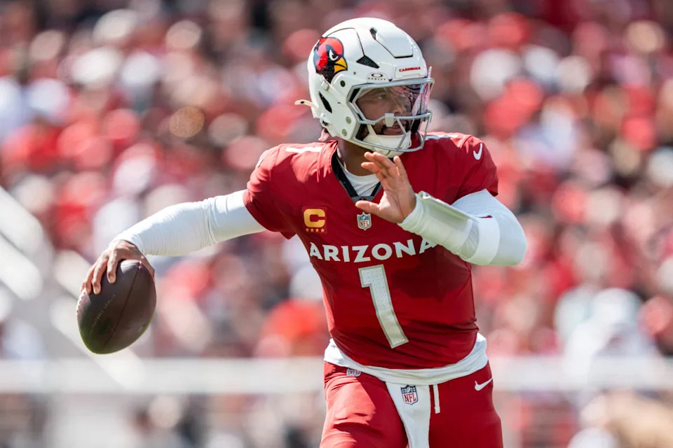 September 21, 2025; Santa Clara, California, USA; Arizona Cardinals quarterback Kyler Murray (1) during the first quarter against the San Francisco 49ers at Levi's Stadium. Mandatory Credit: Kyle Terada-Imagn Images© Kyle Terada-Imagn Images