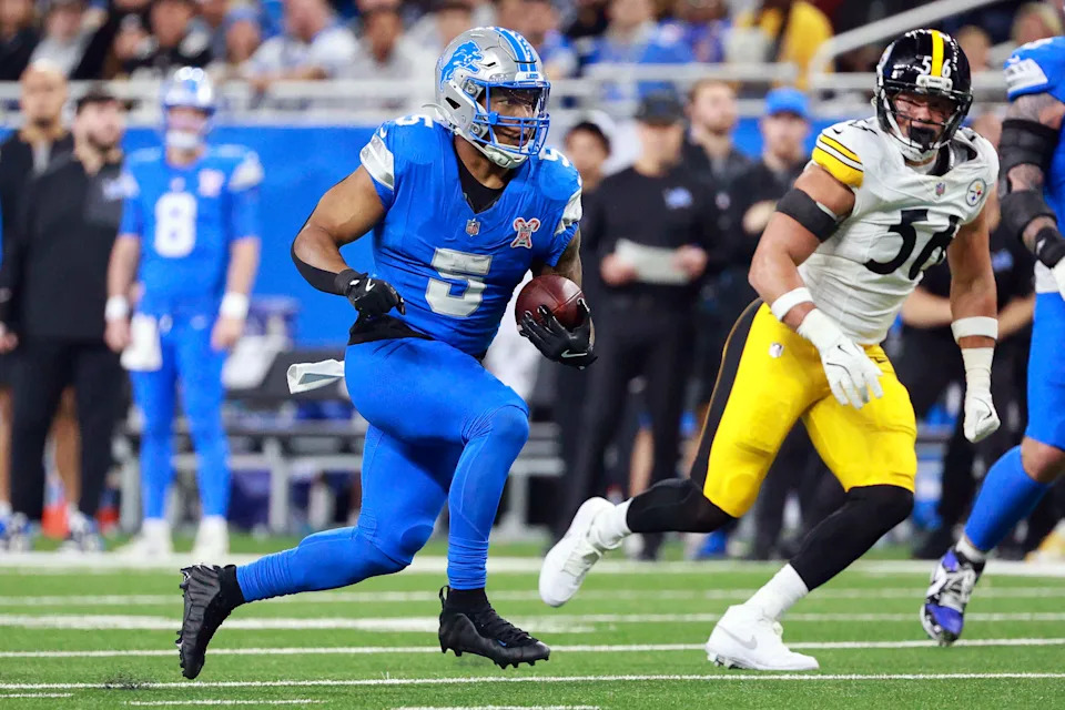 David Montgomery will be on his third NFL team, as he was traded from the Lions to the Texans. (Photo by Jorge Lemus/NurPhoto via Getty Images)