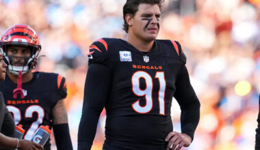 Hendrickson joins Ravens, Crosby still on Raiders and QB Jones re-signs with Colts