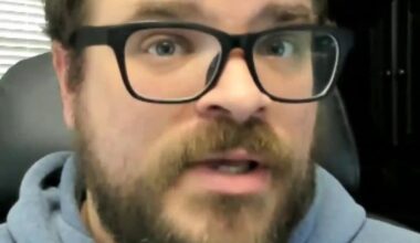 Former Colts Four-Time Pro Bowler Calls It a Career