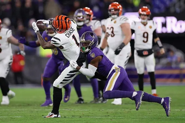 Former Cincinnati Bengals defensive back Chidobe Awuzie (3) is a free agent after one season in Baltimore.