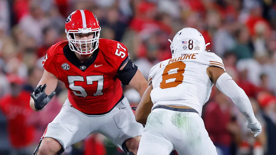 Monroe Freeling #57, Georgia Bulldogs (Photo by Todd Kirkland/Getty Images)