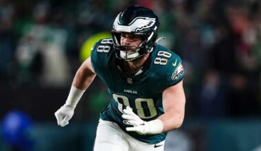 Eagles, TE Dallas Goedert agree to terms on one-year deal
