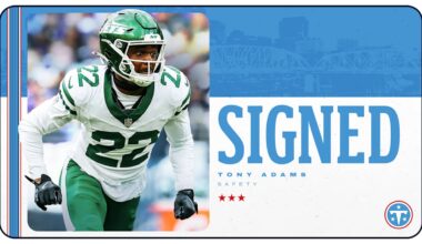 Titans Sign Safety Tony Adams 