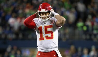 Clark Hunt doesn’t expect the Chiefs to face Seahawks in NFL opener