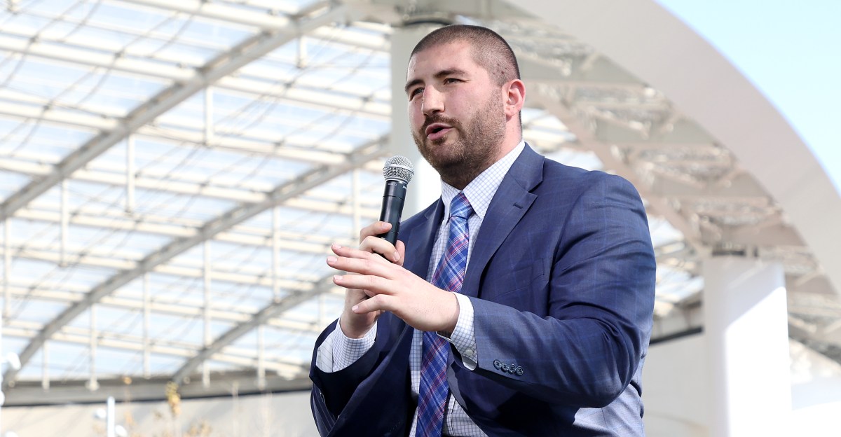 Former Browns OL takes new role with NFLPA