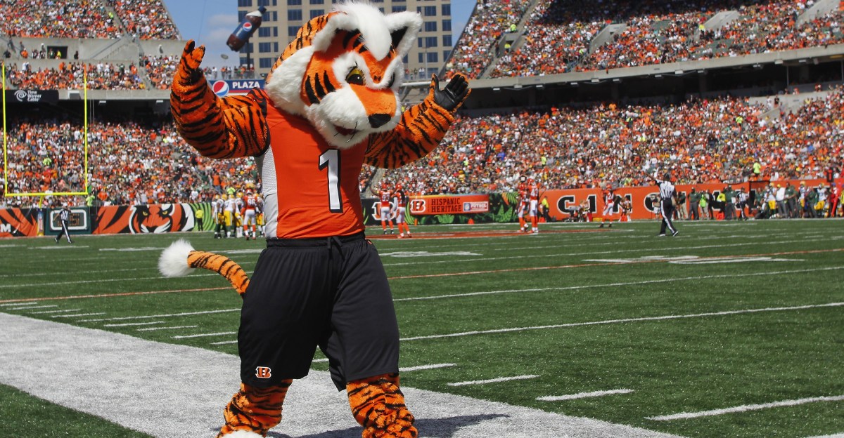 Bengals News (3/30): Are Bengals eyeing a trade back in Round 1 of NFL Draft