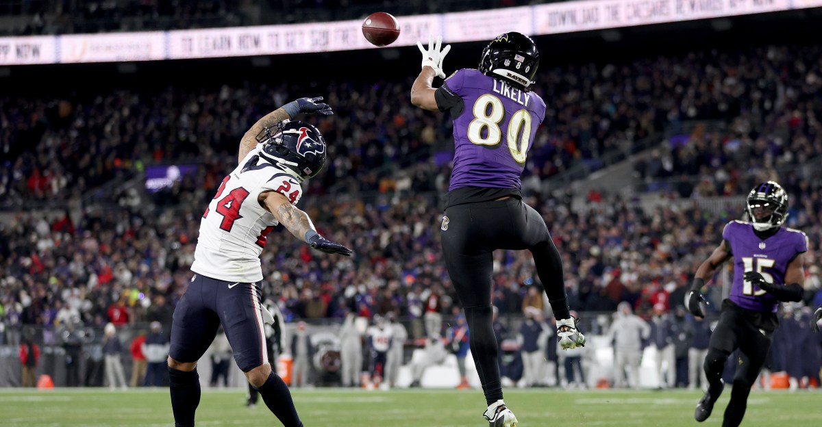 Free agency is a necessary evil, but a risky bet for NFL teams