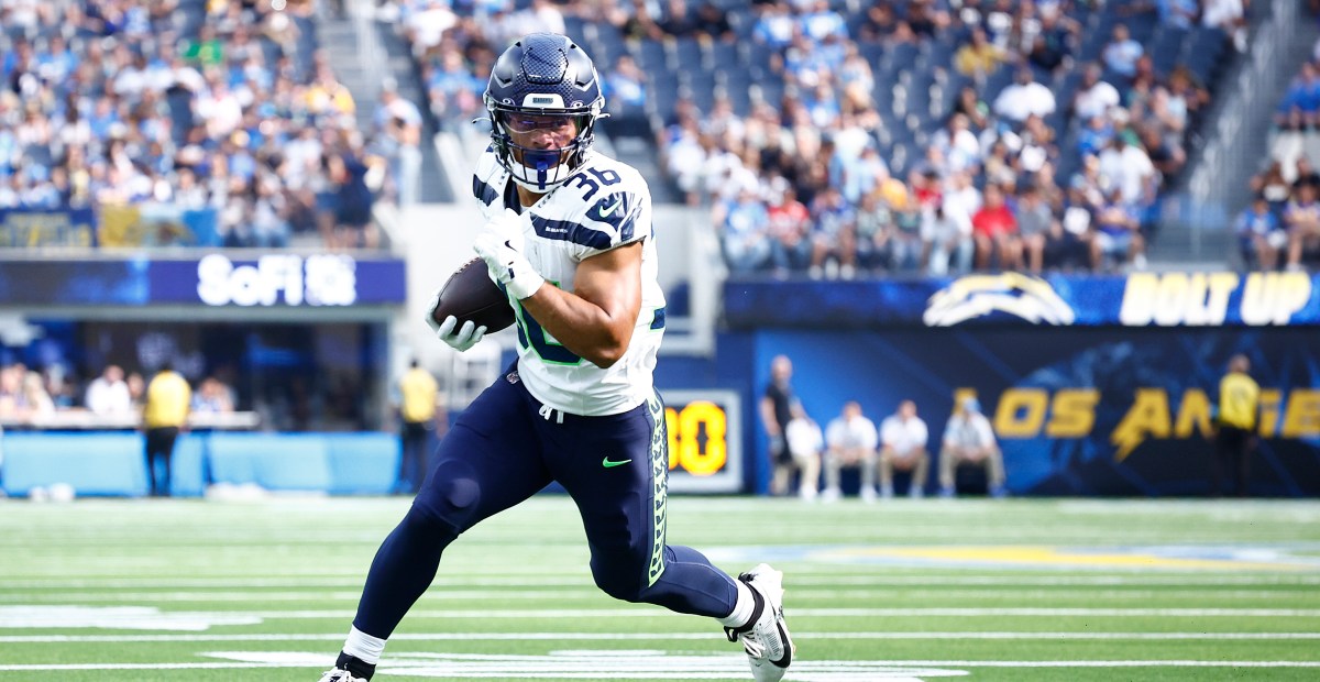 SBNation Reacts results: Fans predict Seahawks’ Week 1 starting running back