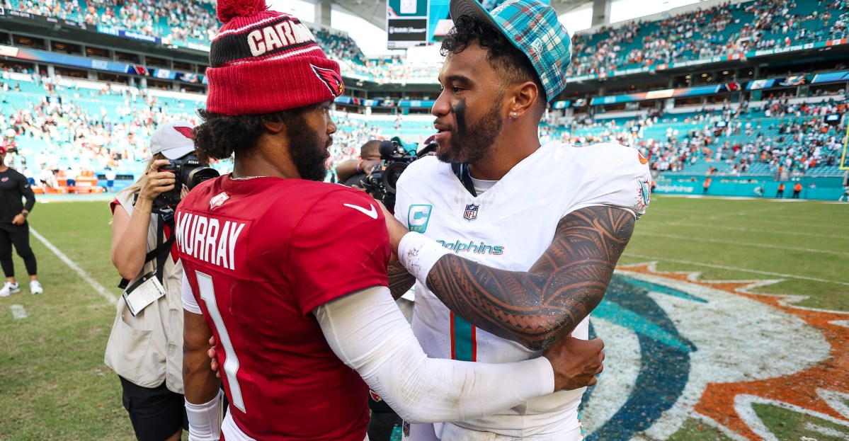 The Jets are considering two veteran starting quarterbacks per reports