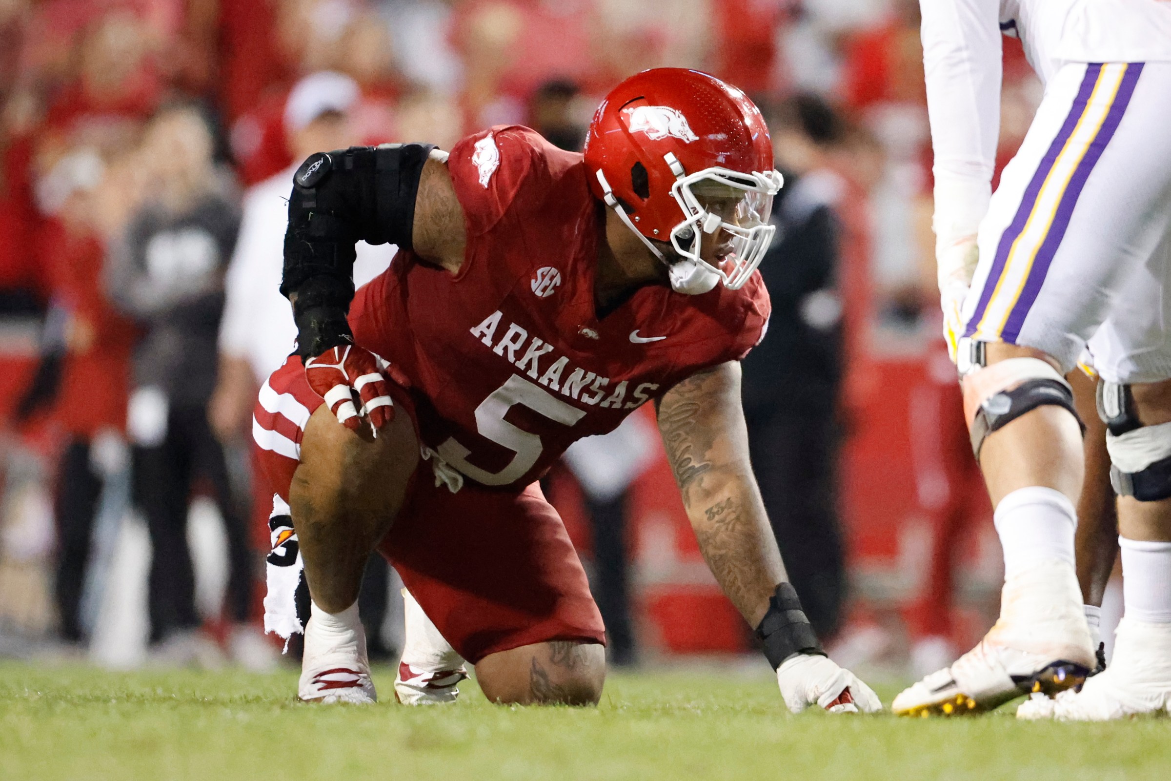FAYETTEVILLE, AR - OCTOBER 19: Arkansas Razorbacks defensive lineman Cameron Ball (5) during the college football game between the LSU Tigers and Arkansas Razorbacks on October 19, 2024, at Donald W. Reynolds Razorback Stadium in Fayetteville, Arkansas. (Photo by Andy Altenburger/Icon Sportswire via Getty Images)