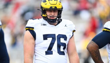 Michigan Football DL now listed as an OL on the spring roster