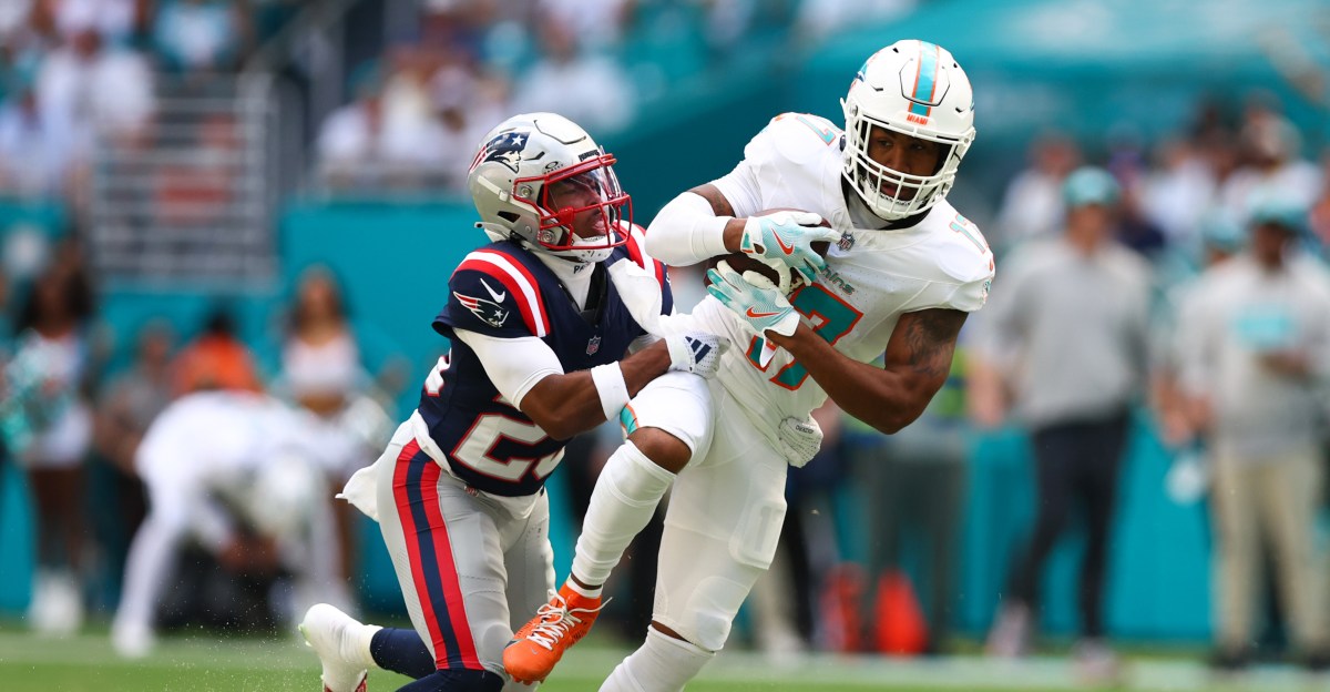 How Jaylen Waddle trade impacts Patriots’ outlook with A.J. Brown