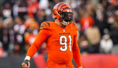 Colts reportedly remain potential dark horse for All-Pro edge Trey Hendrickson