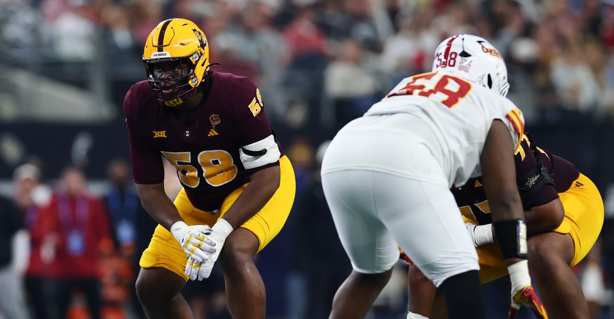 7-round mock draft: Patriots build through the trenches