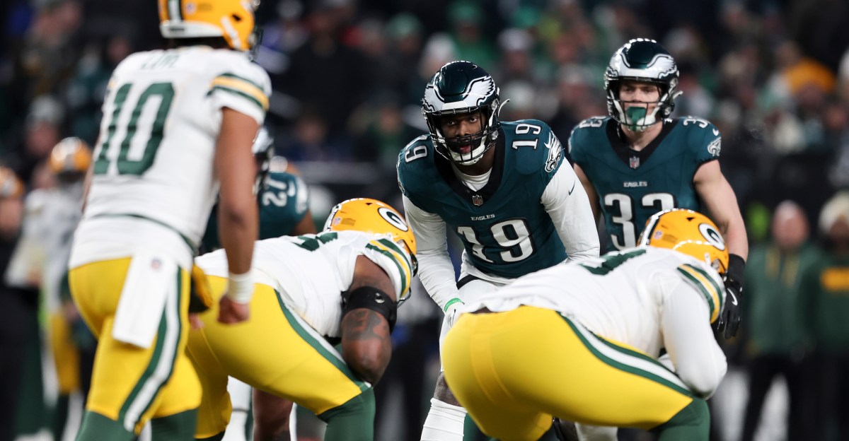 Packers interested in trading for pass-rusher Josh Sweat, per report