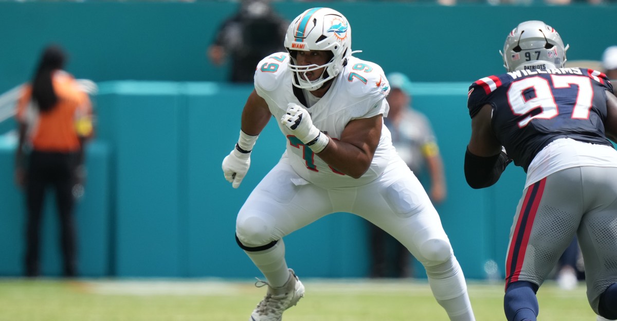 Larry Borom contract details suggest OT3 floor, starter potential