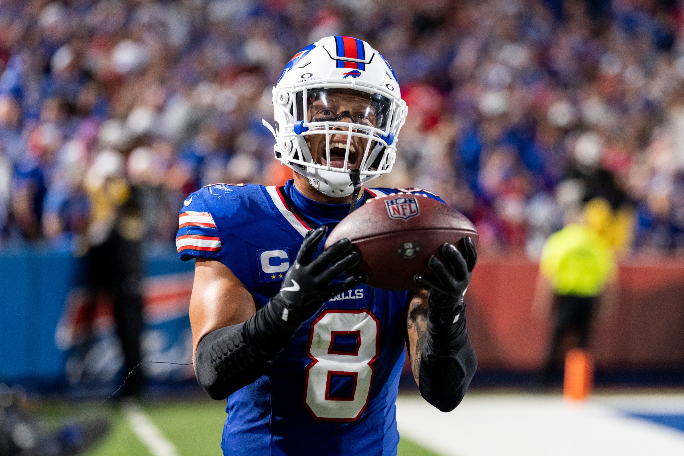 ORCHARD PARK, NEW YORK - SEPTEMBER 18: Terrel Bernard #8 of the Buffalo Bills celebrates after intercepting a pass during an NFL football game against the Miami Dolphins at Highmark Stadium on September 18, 2025 in Orchard Park, New York. (Photo by Michael Owens/Getty Images)