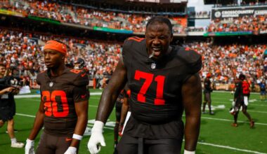 Cleveland Browns continue to disband offensive line, releasing veteran tackle
