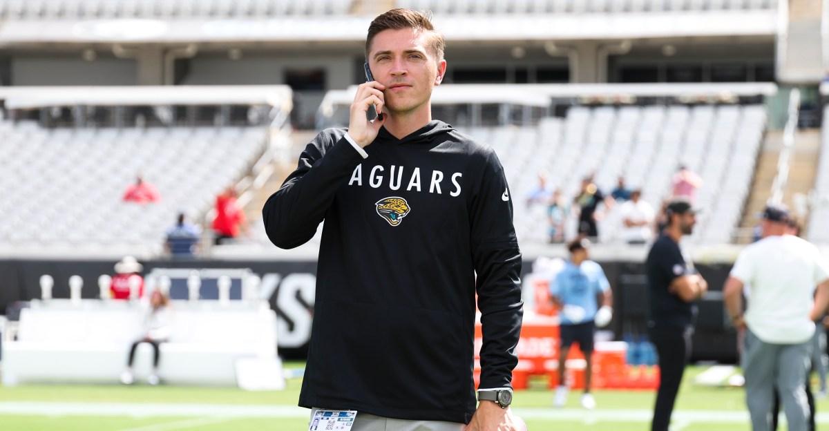 Jaguars Reacts Survey: Should Jacksonville Trade Up in 2026 NFL Draft?