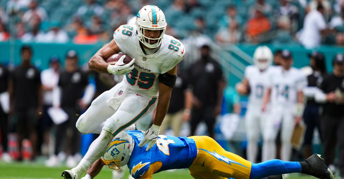 Patriots intentionally prioritize violence, physicality in free agent additions