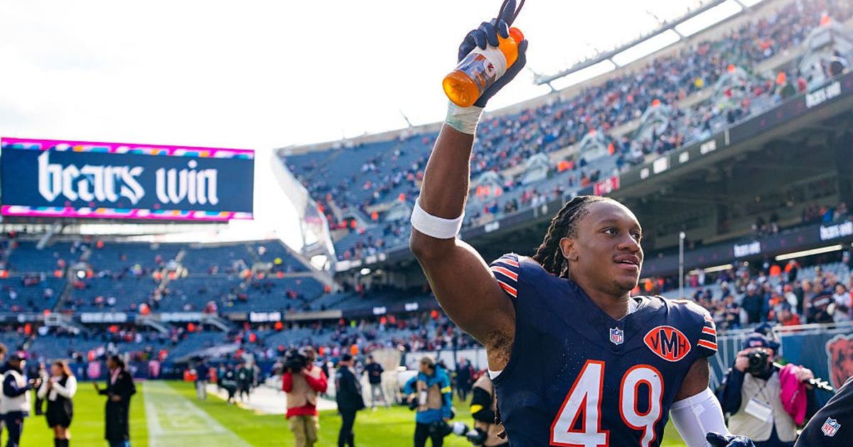 Chicago Bears are releasing LB Tremaine Edmunds after seeking a trade