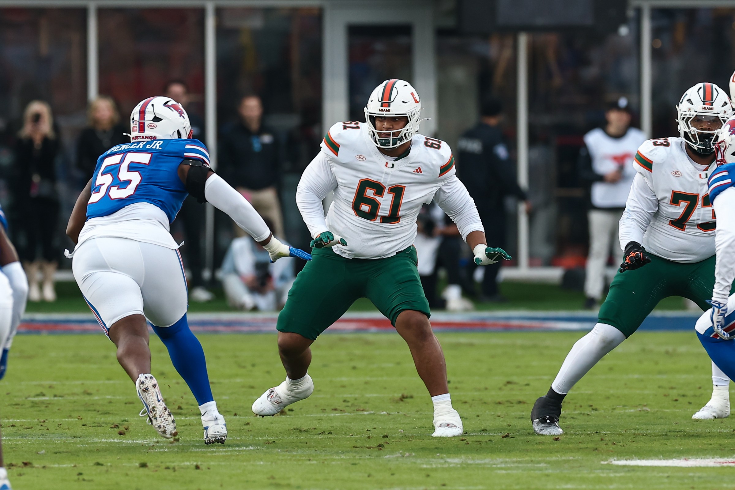 Miami Hurricanes offensive tackle Francis Mauigoa (#61)