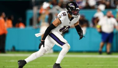 Chiefs sign safety Alohi Gilman to three-year deal