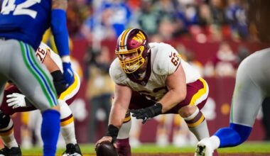 Bears center retires, Chicago sets up visit with a major FA