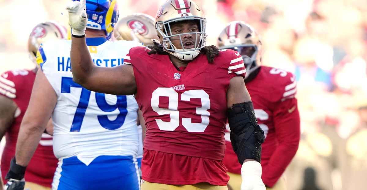 The 49ers won’t place a tender on Kalia Davis, allowing him to become an unrestricted free agent