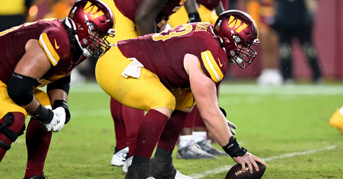 Chargers hosting former WAS C Tyler Biadasz