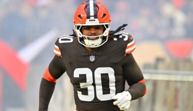Browns NFL free agency: Our experts debate players who should be re-signed in 2026