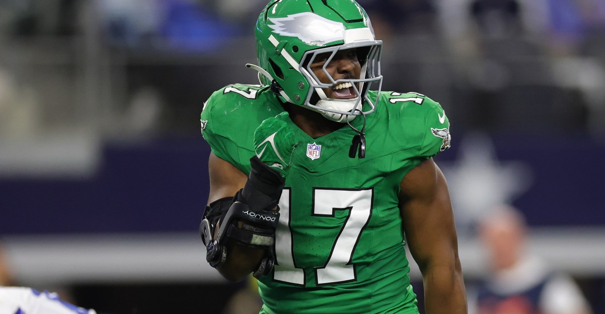 Dallas Cowboys should use an incentive-laced deal for Nakobe Dean