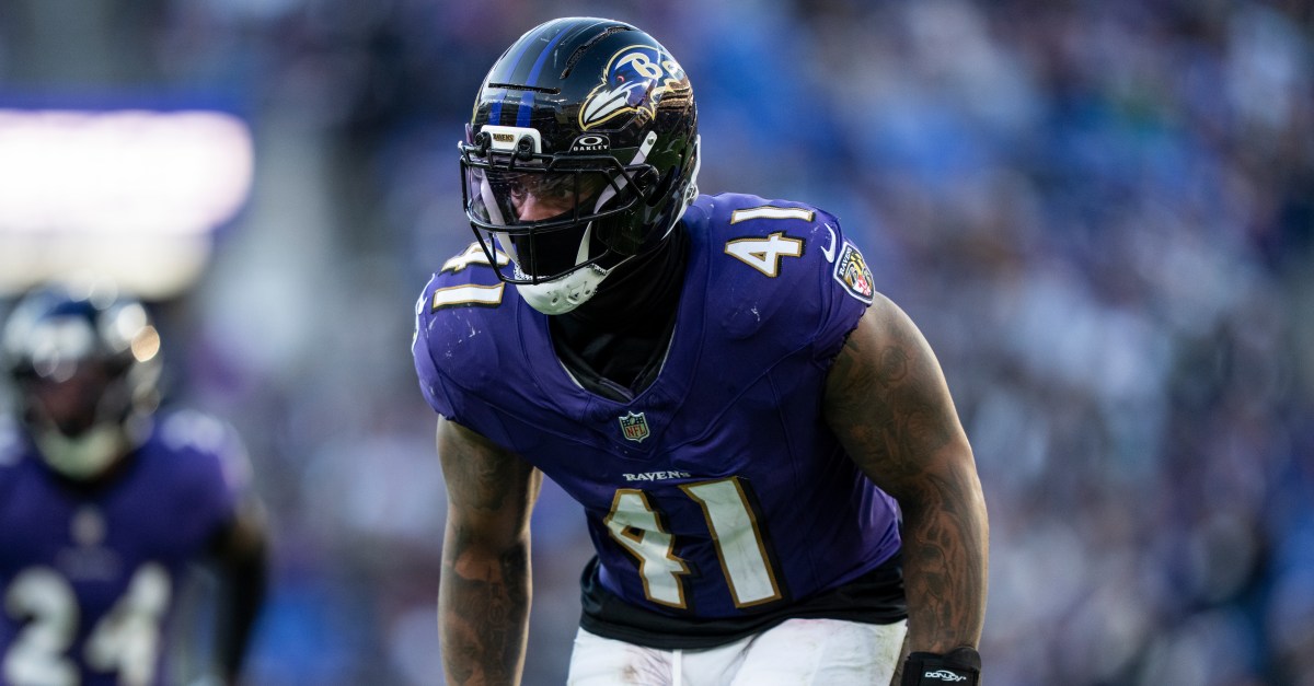 Ravens Reacts Survey: which pending FAs should the Ravens re-sign?