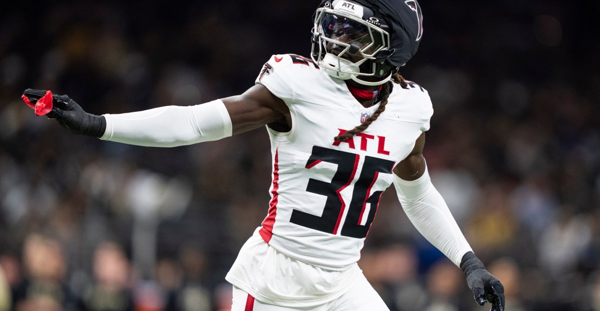 Dolphins add versatile defender in free agency