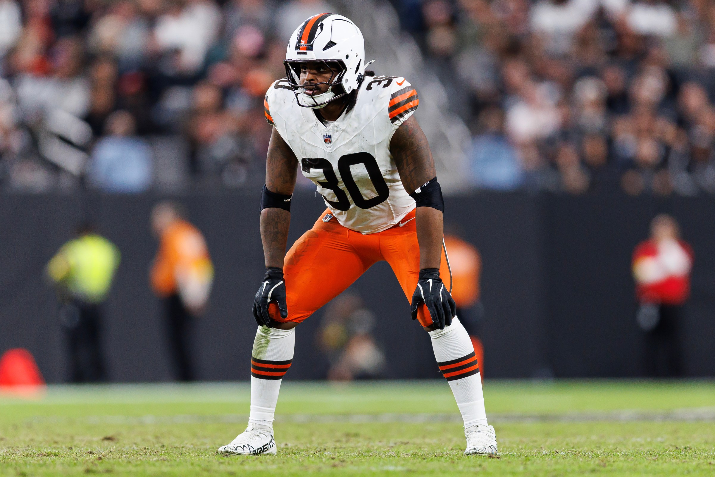 LAS VEGAS, NEVADA - NOVEMBER 23: Devin Bush #30 of the Cleveland Browns gets set during the second half of an NFL football game against the Las Vegas Raiders at Allegiant Stadium on November 23, 2025 in Las Vegas, Nevada. (Photo by Brooke Sutton/Getty Images)