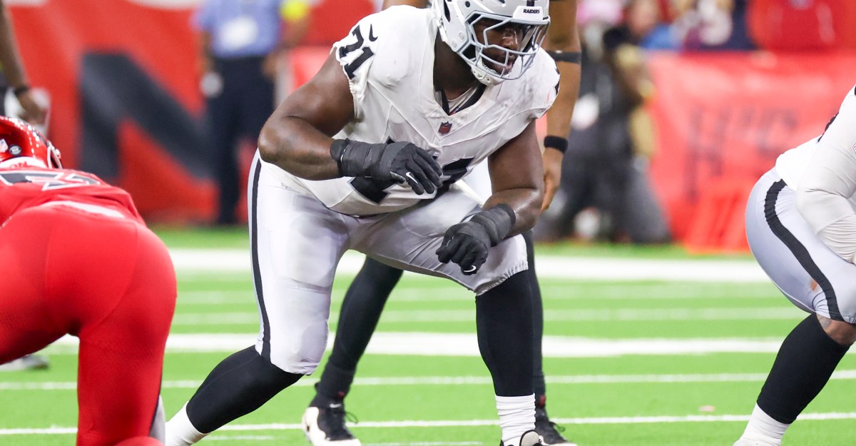 Headline: Raiders 2026 Mailbag: Klint Kubiak’s Offense, right tackle