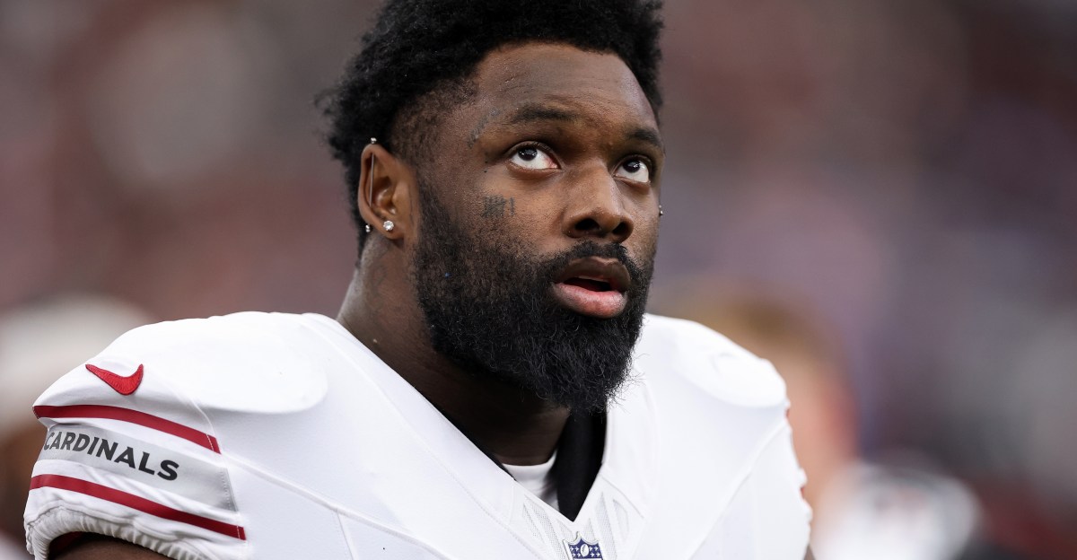 Green Bay Packers News: Should the Packers pursue Calais Campbell or Josh Sweat?