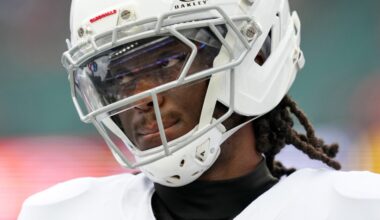 Are the Cardinals and Browns working on a Marvin Harrison trade?