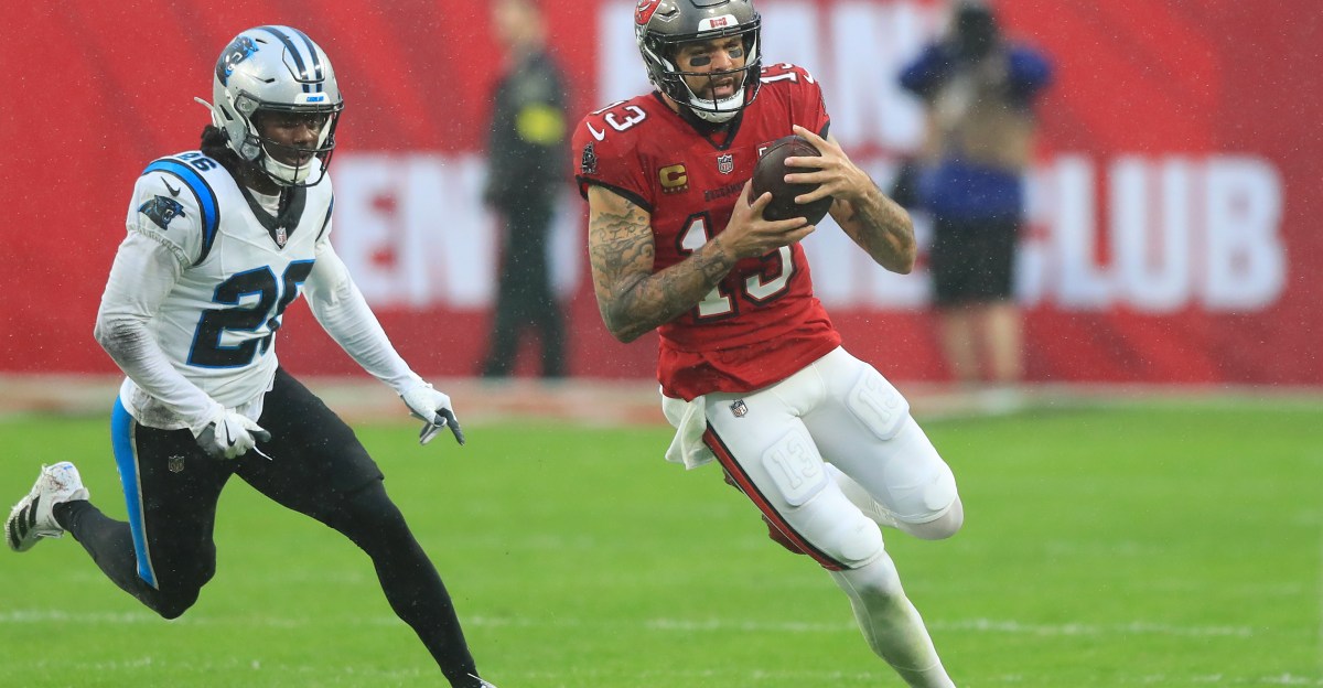 49ers news: Where the Mike Evans signing ranks in free agency