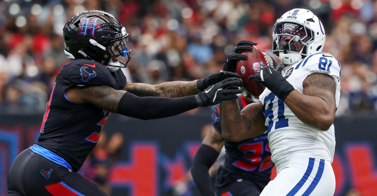 Big Block Alie-Cox is Back!