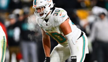 Former Dolphins fullback Alec Ingold signs with Los Angeles Chargers